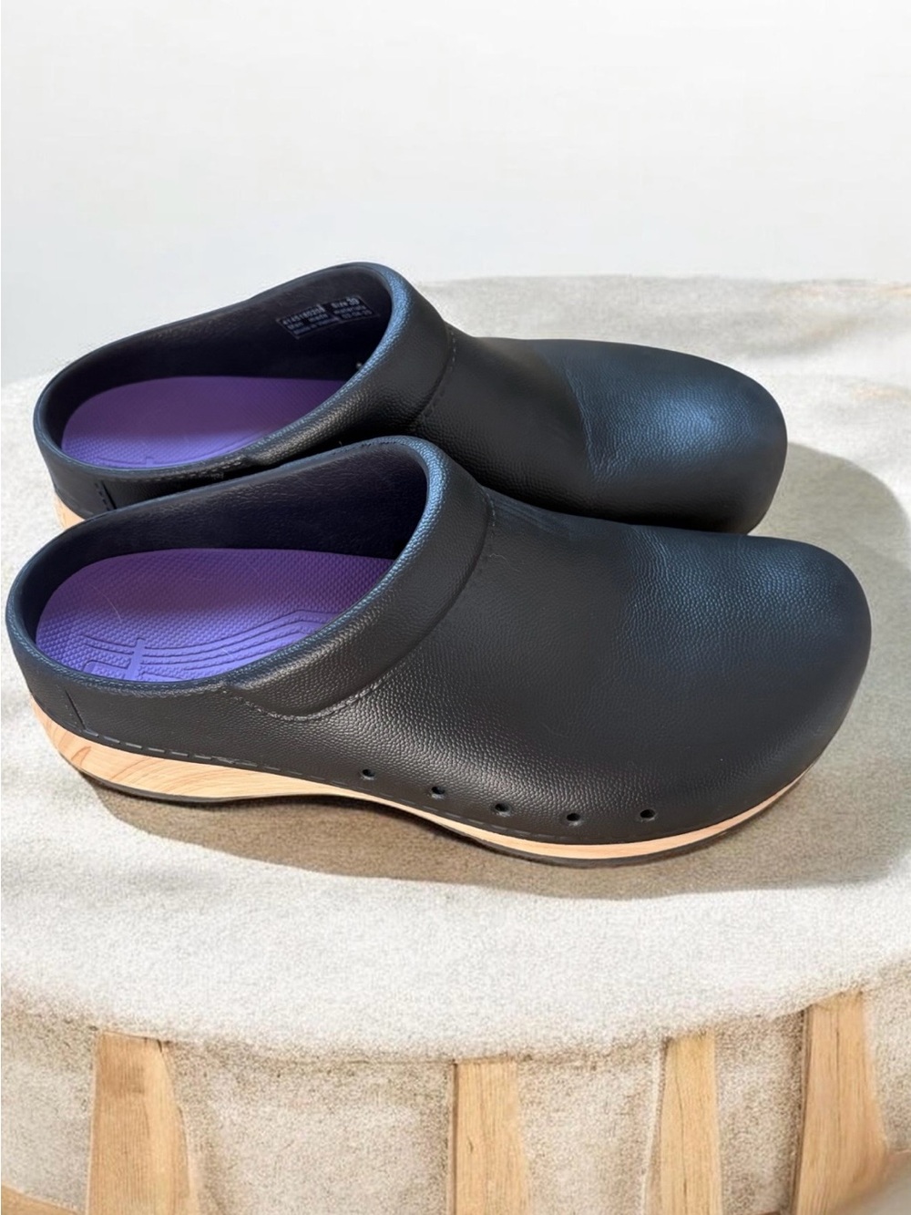 Women’s Dansko Clogs Like New Size 39